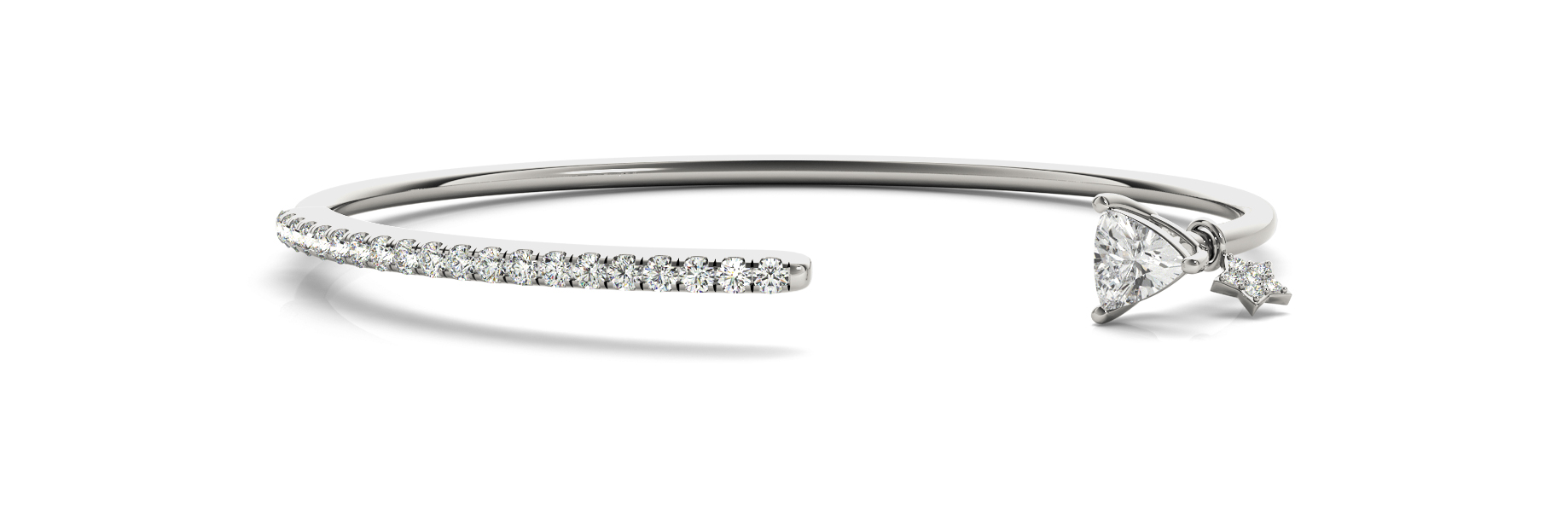 5/8 ct tw 14kt gold White Bracelet 1 - 7X7 Trillion ,20 - .025PT Round ,6 - .0125PT R